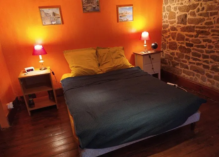 Maison En Granit Bleue